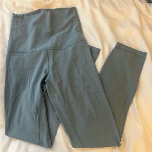 Lululemon Align leggings 25” *Like new - Picture 2 of 5
